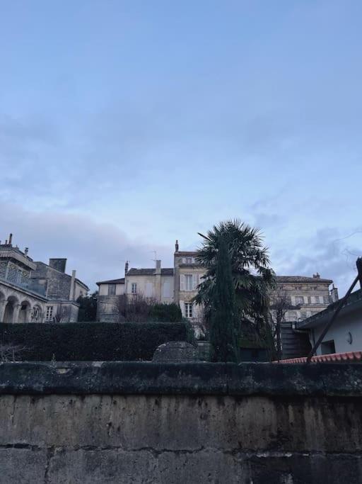 Maison + Parking Prive Au Coeur Angouleme 60M2 Exteriér fotografie