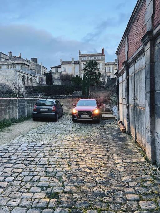 Maison + Parking Prive Au Coeur Angouleme 60M2 Exteriér fotografie
