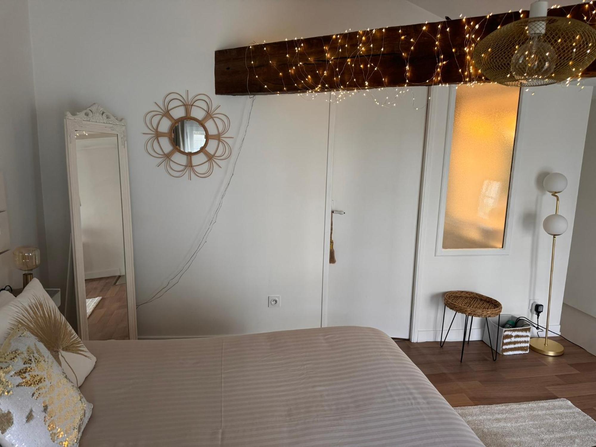 Maison + Parking Prive Au Coeur Angouleme 60M2 Exteriér fotografie