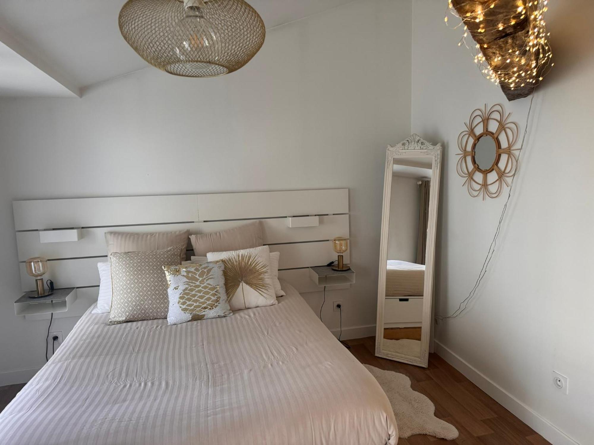 Maison + Parking Prive Au Coeur Angouleme 60M2 Exteriér fotografie